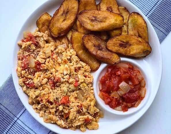 Plantain and Egg Sause